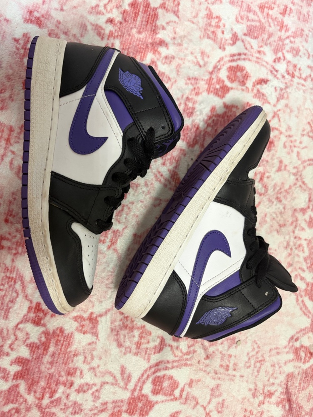 Nike Jordan Big Kids High-Top Sneakers in Black, White & Purple Unisex